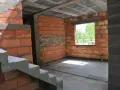 Adaptacja budynku gospodarczego na dom: Poradnik krok po kroku