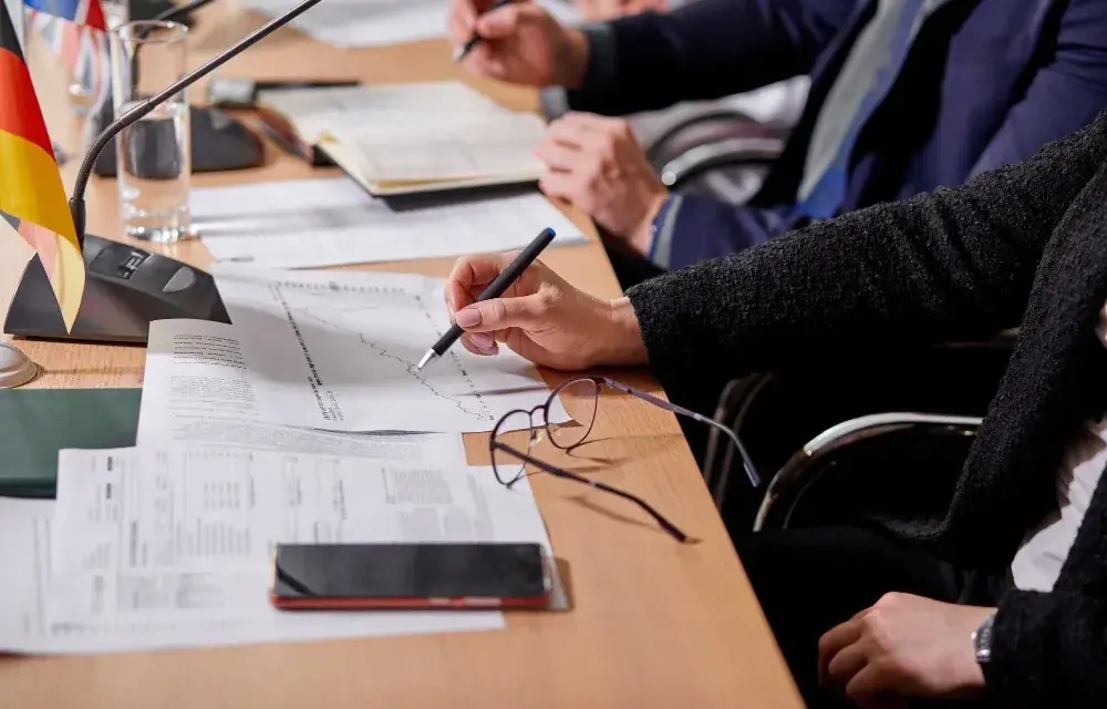Rada nadzorcza spółdzielni: Kto nią rządzi? Twoje prawa