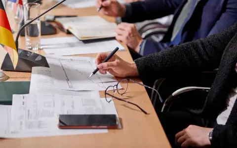Rada nadzorcza spółdzielni: Kto nią rządzi? Twoje prawa