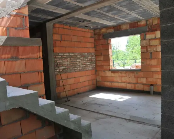 Adaptacja budynku gospodarczego na dom: Poradnik krok po kroku