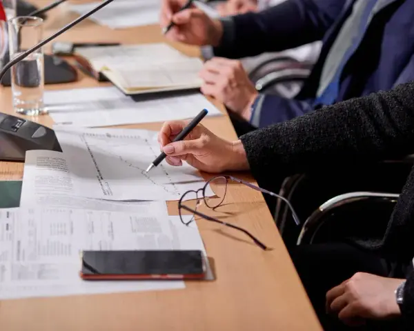 Rada nadzorcza spółdzielni: Kto nią rządzi? Twoje prawa
