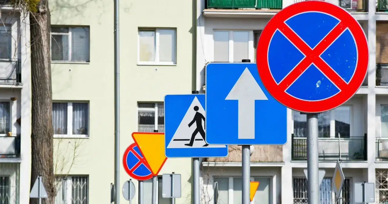 znaki drogowe spółdzielnia mieszkaniowa